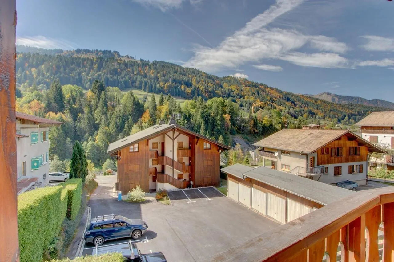 Castors - 2 Bedroom Apartment - Snow And Trek Morzine