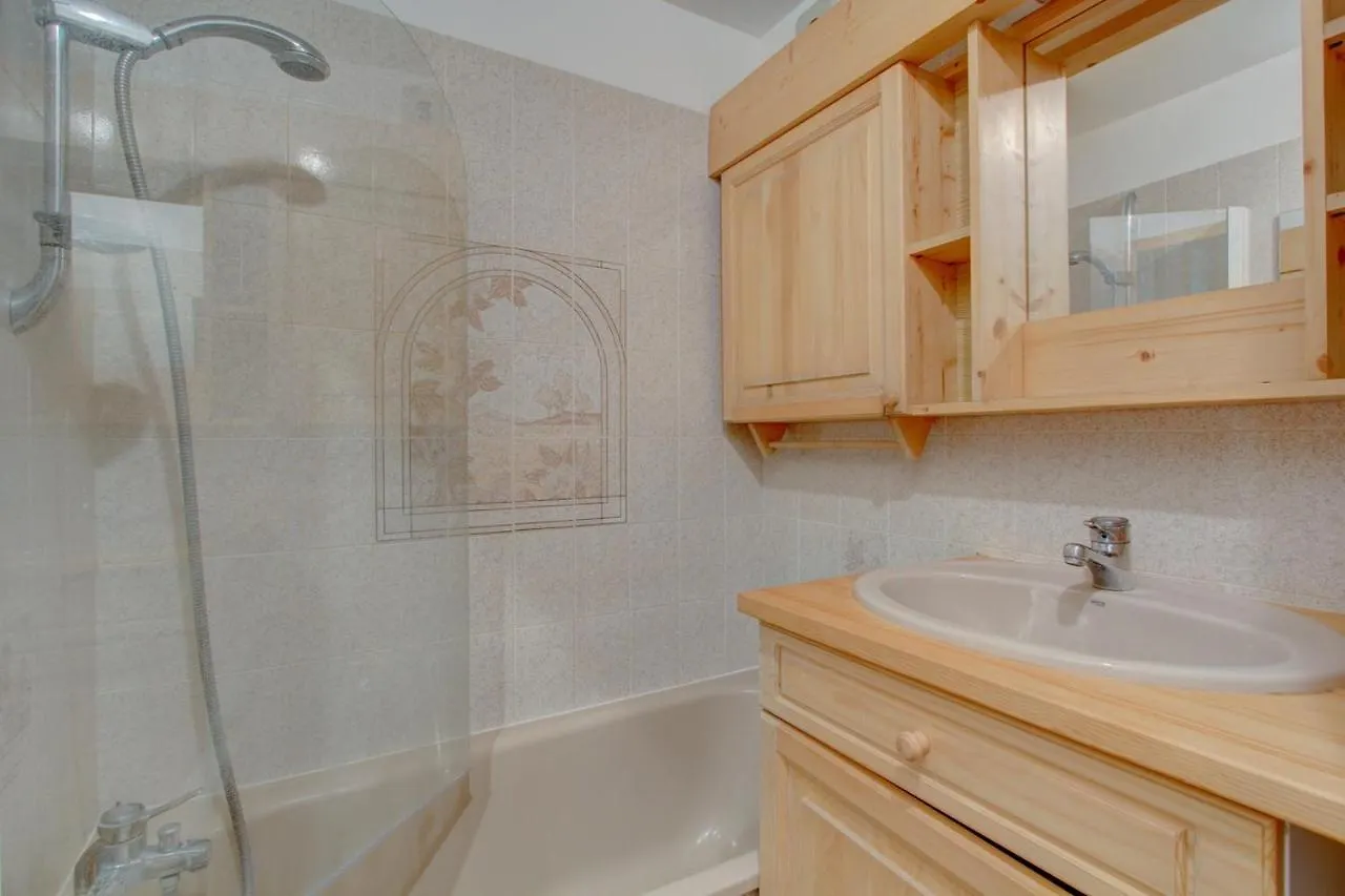 Castors - 2 Bedroom Apartment - Snow And Trek Morzine