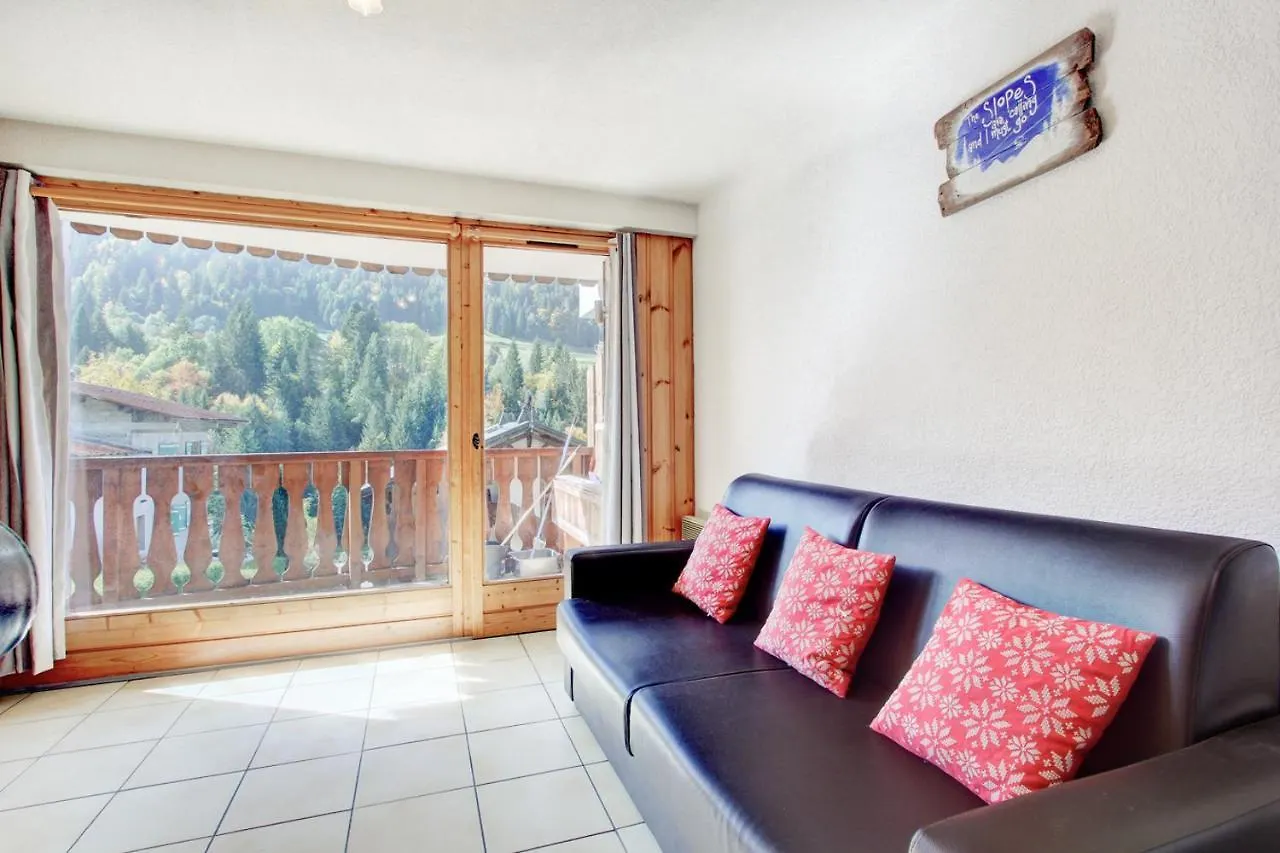 Castors - 2 Bedroom Apartment - Snow And Trek Morzine
