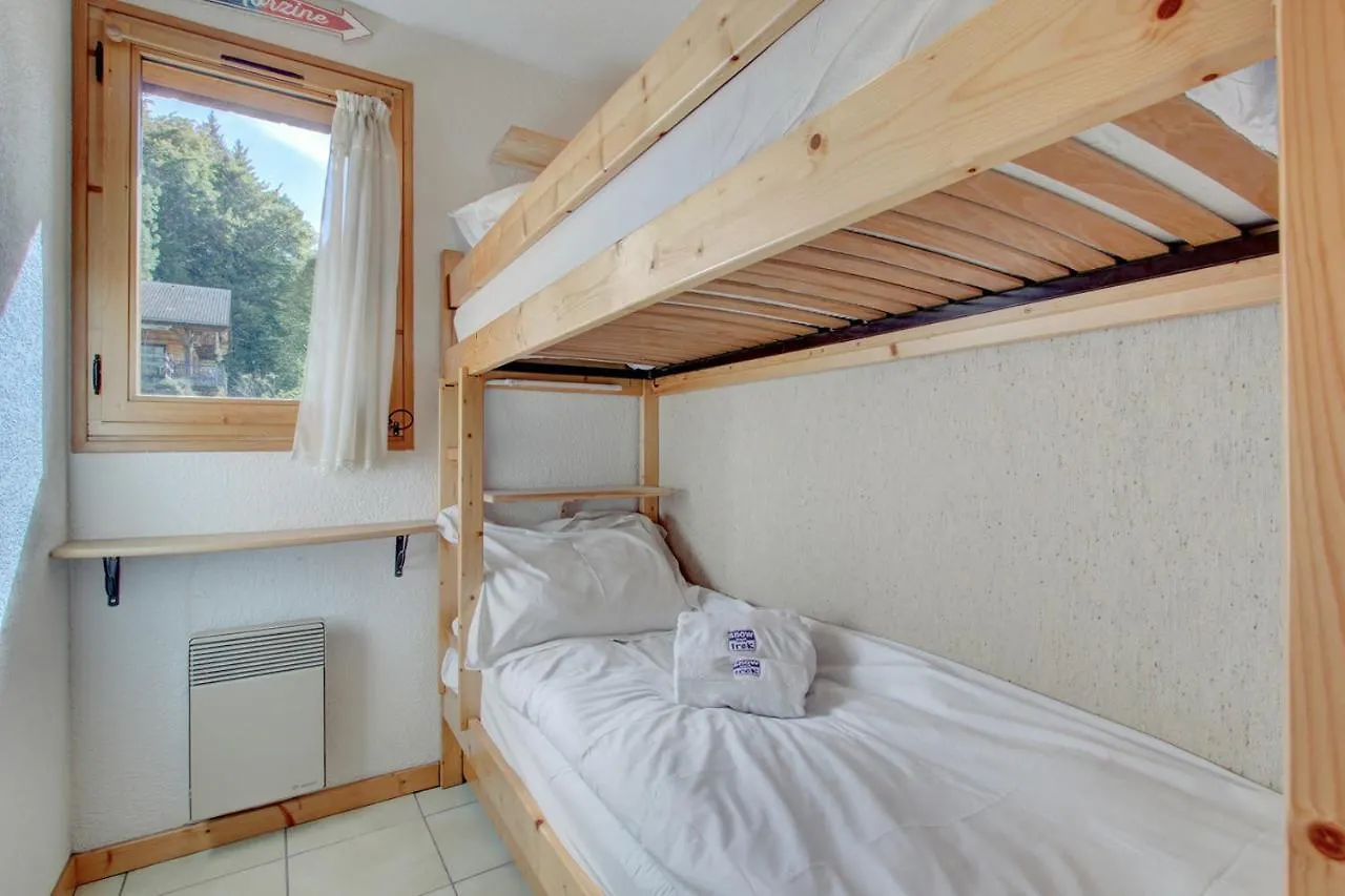 Castors - 2 Bedroom Apartment - Snow And Trek Morzine
