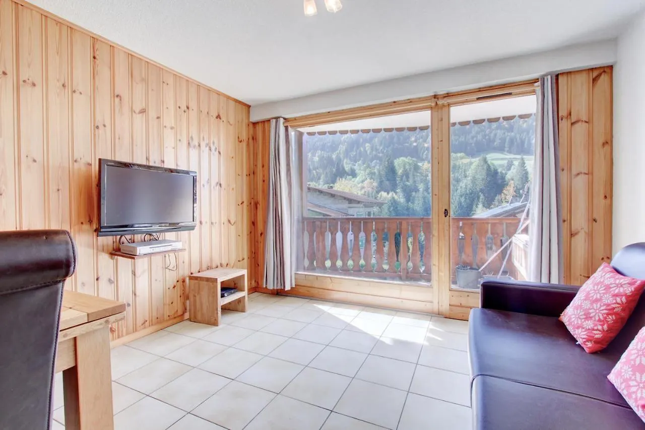 Castors - 2 Bedroom Apartment - Snow And Trek Morzine